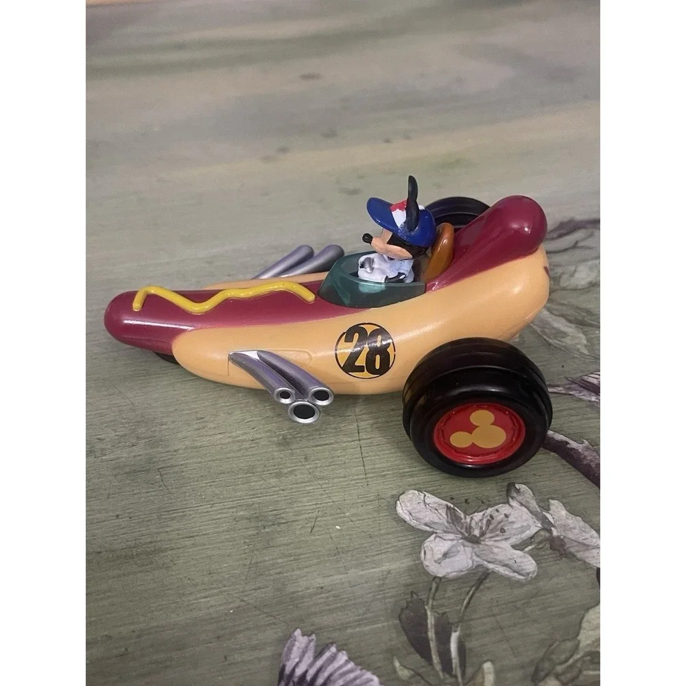 Disney Mickey Mouse Hot Dog Roadster 4.5